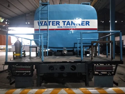 4000 Liter MS Sprinkler Tractor Water Tanker